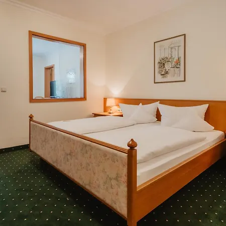 Appartementhaus Stoeckl アパート Bad Füssing