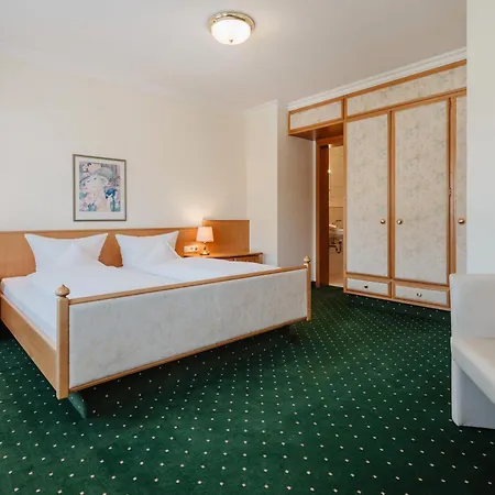 Appartementhaus Stoeckl Бад-Фюссінг