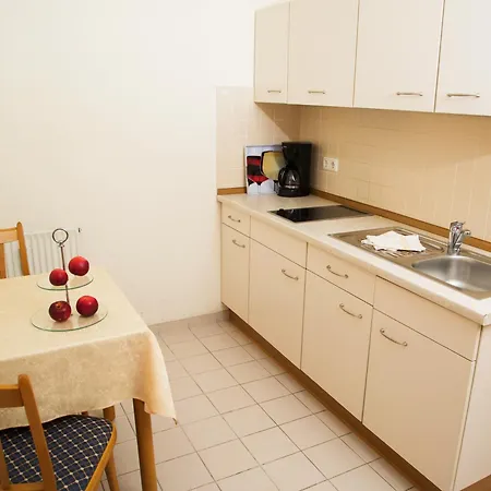 Appartementhaus Stoeckl Апартаменти Бад-Фюссінг