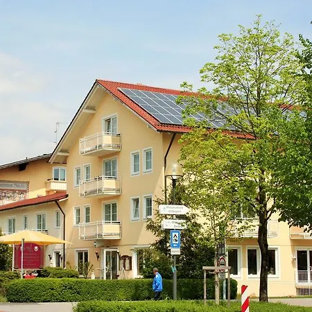 Апартаменти Appartementhaus Stoeckl